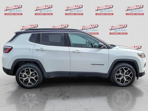 Used 2025 Jeep Compass Limited AWD/4WD image 6
