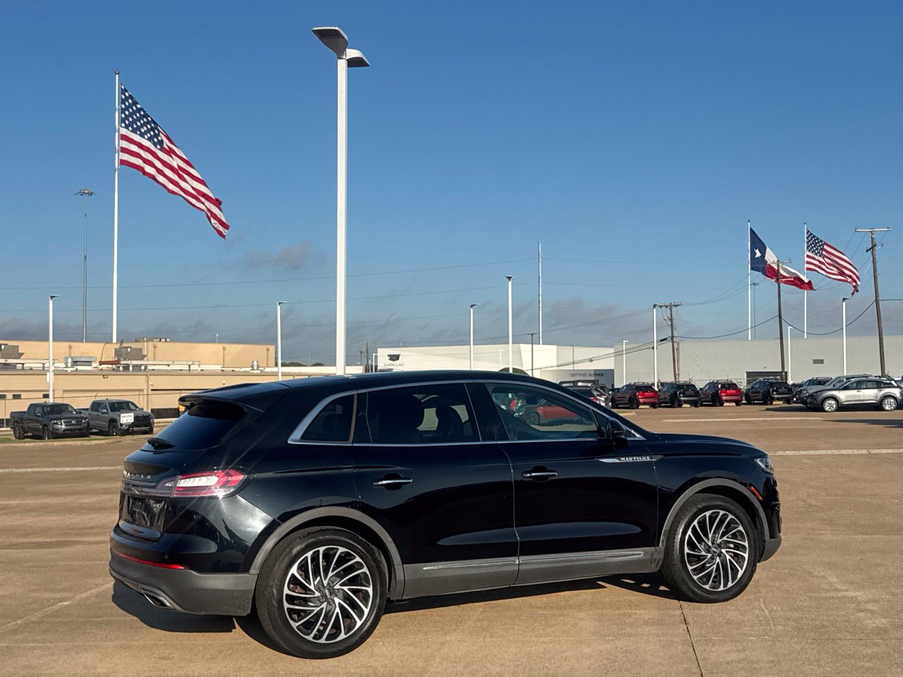 Used 2019 Lincoln Nautilus Reserve w/ Cargo Utility Package FWD image 32