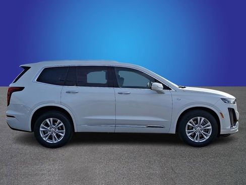 Certified 2023 Cadillac XT6 Luxury image 4