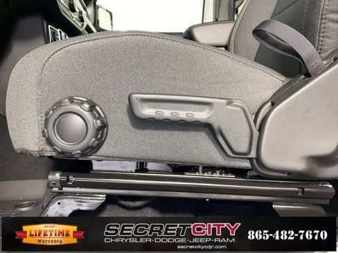 New 2026 Jeep Wrangler Unlimited Sport image 13