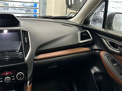 Used 2023 Subaru Forester Touring image 27