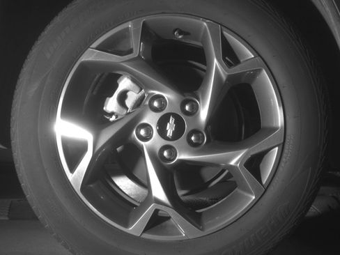 Used 2025 Chevrolet Trax LT FWD image 15