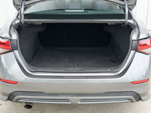 Used 2021 Nissan Sentra SR image 9