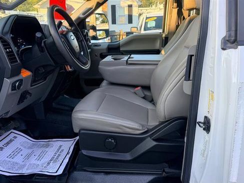 Used 2019 Ford F250 XL w/ Power Equipment Group AWD/4WD image 12