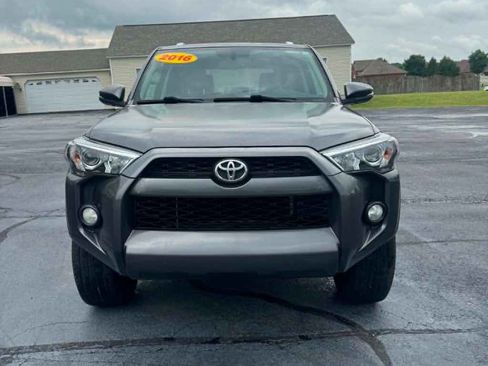 Used 2016 Toyota 4Runner SR5 Premium RWD image 8