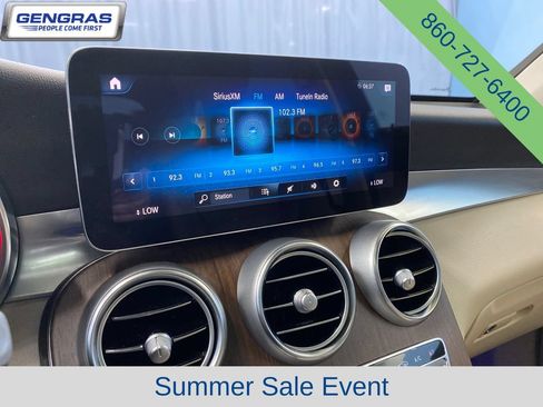 Used 2022 Mercedes-Benz GLC 300 4MATIC image 16