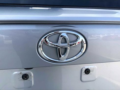 Used 2019 Toyota RAV4 LE w/ All Weather Liner Package image 32