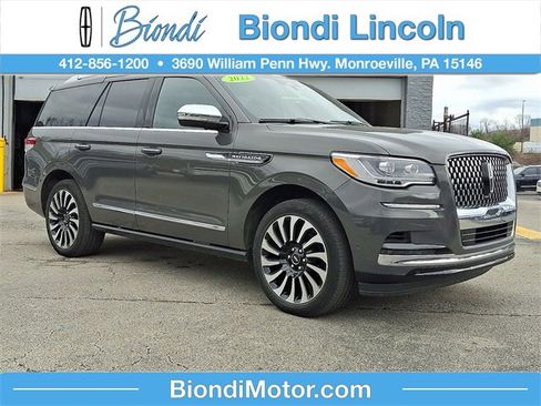 Used 2022 Lincoln Navigator Black Label image 1