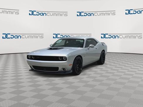 Used 2019 Dodge Challenger R/T w/ Plus Package RWD image 5