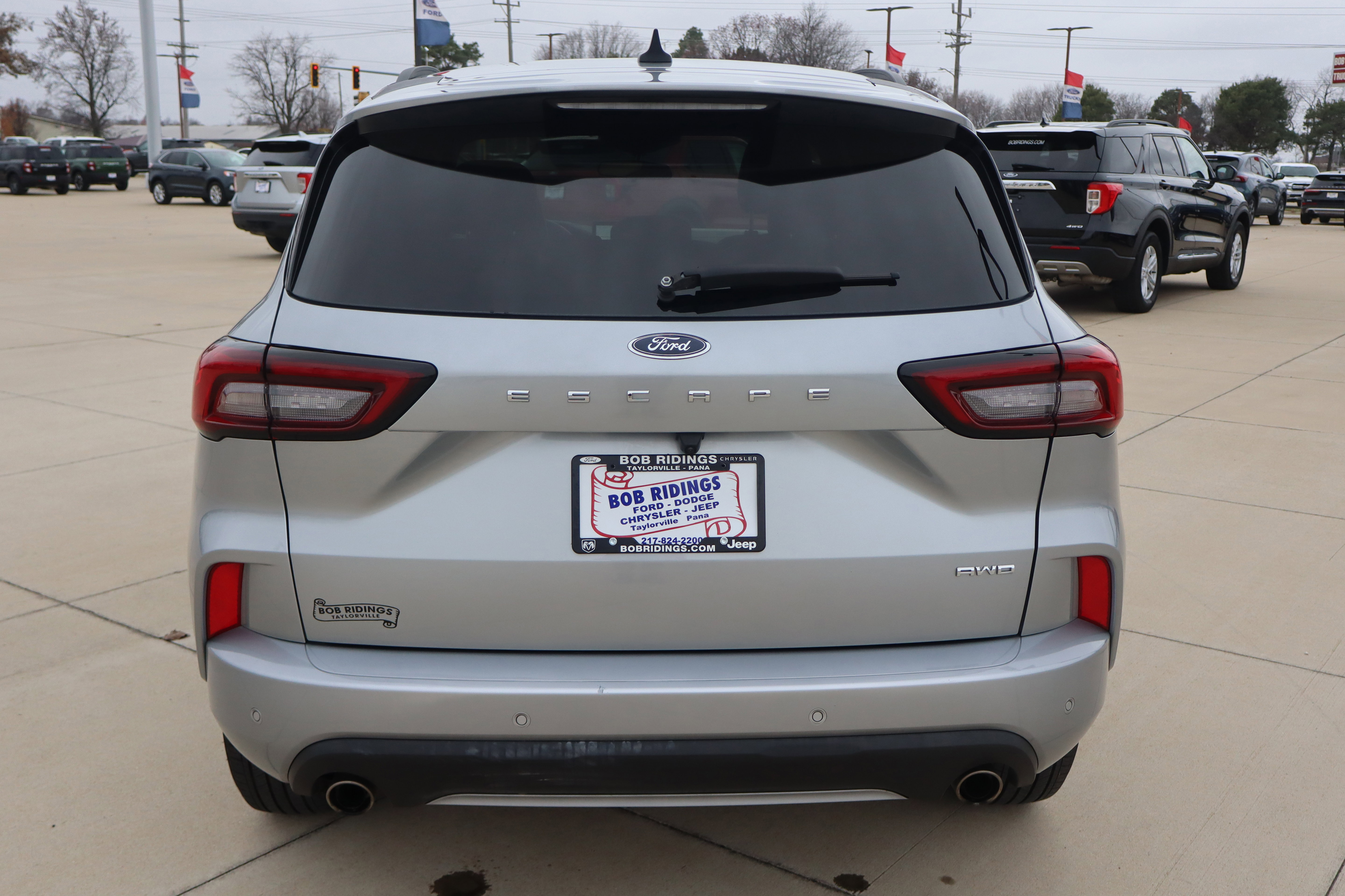 Used 2023 Ford Escape ST-Line w/ Tech Pack #1 AWD/4WD image 7