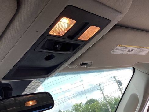 Used 2017 RAM 2500 SLT image 23