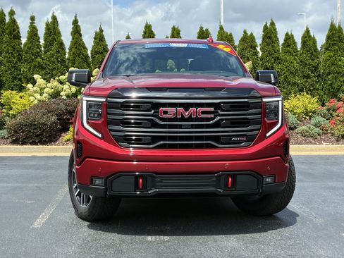 Used 2026 GMC Sierra 1500 AT4 w/ AT4 Premium Package AWD/4WD image 5