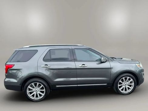 Used 2016 Ford Explorer Limited FWD image 5