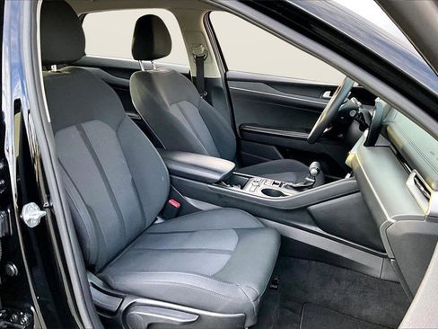 Used 2022 Kia K5 LXS image 21