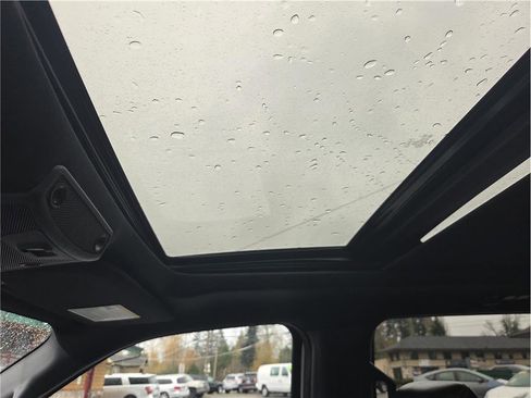 Used 2019 Ford F150 Lariat w/ Equipment Group 502A Luxury image 23