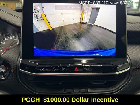 New 2026 Jeep Compass Trailhawk image 17