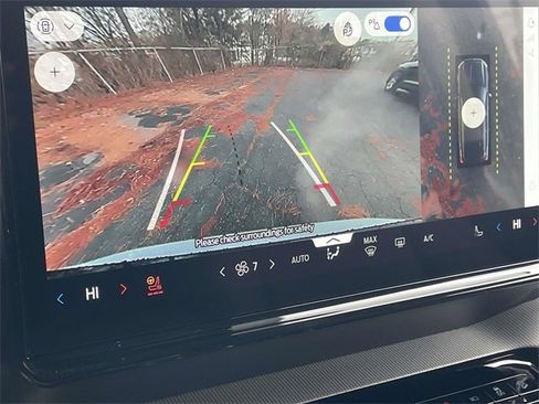 New 2025 Ford Expedition Max Active image 9