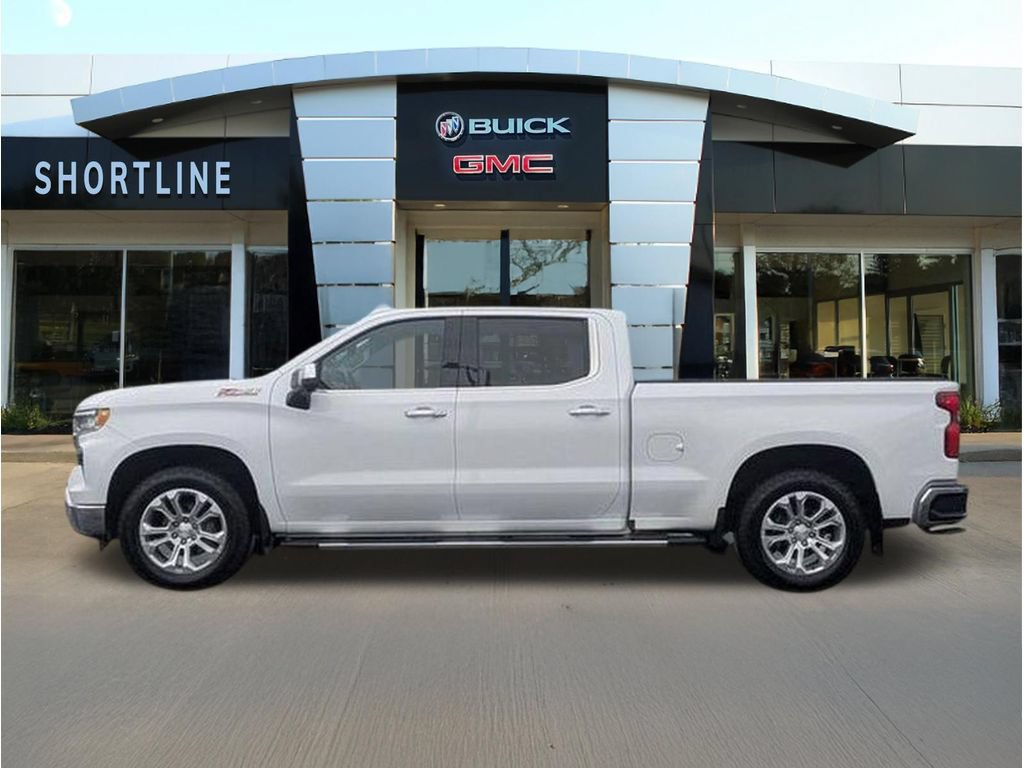 Used 2024 Chevrolet Silverado 1500 LTZ AWD/4WD image 6