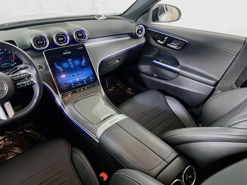 Used 2022 Mercedes-Benz C 300 4MATIC Sedan image 23