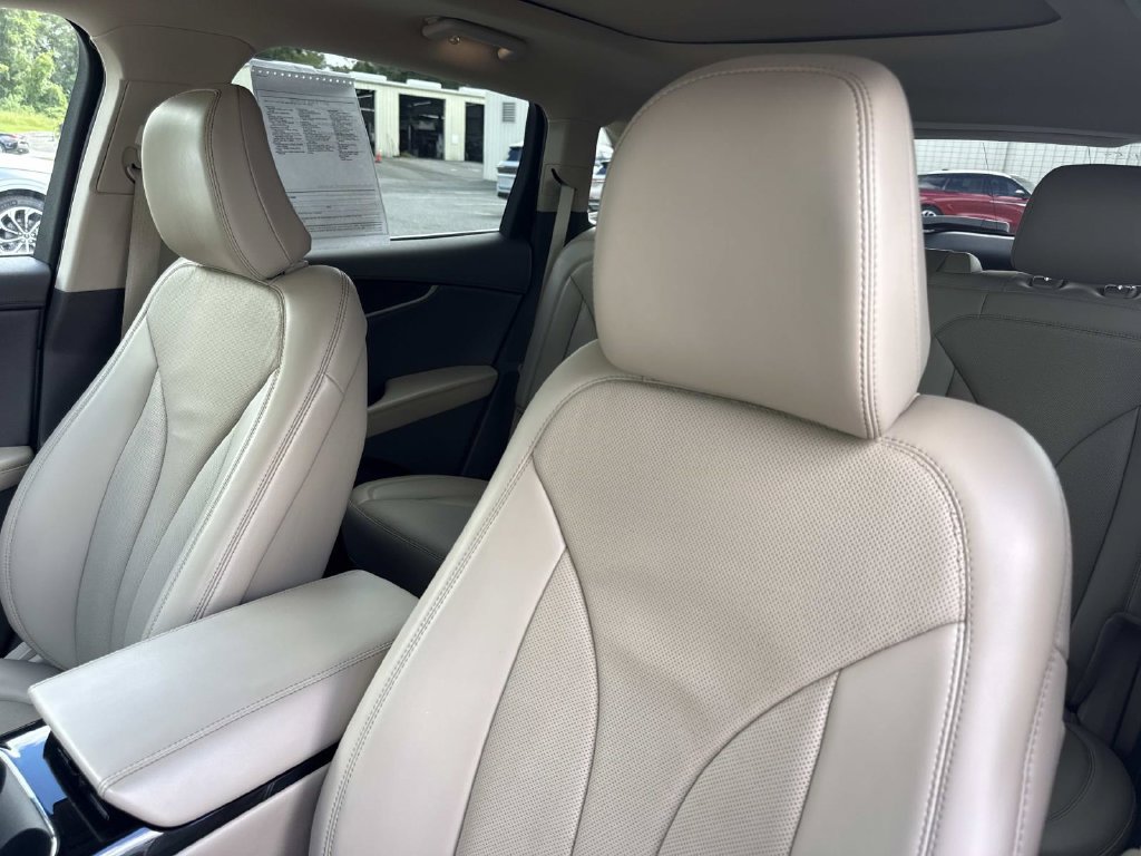 Certified 2021 Lincoln Nautilus Reserve AWD/4WD image 21