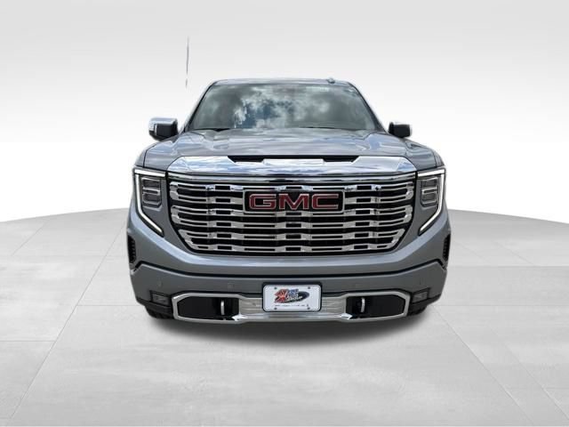 Used 2026 GMC Sierra 1500 Denali AWD/4WD image 8