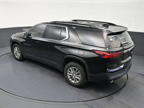 Used 2023 Chevrolet Traverse LT FWD image 15