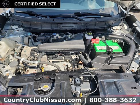 Used 2018 Nissan Rogue SV AWD/4WD image 32