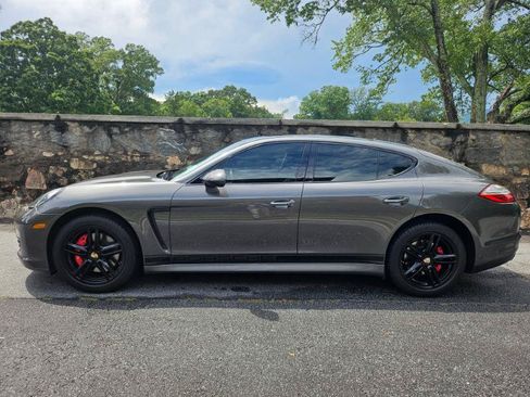 Used 2013 Porsche Panamera S RWD image 6