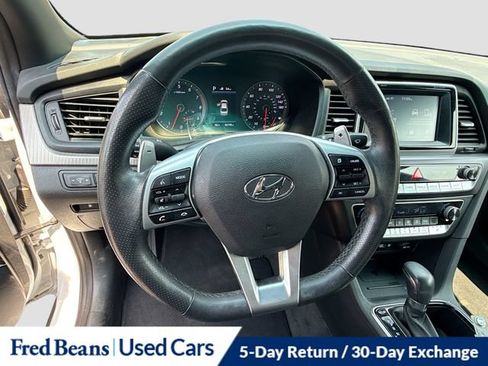 Used 2019 Hyundai Sonata Sport FWD image 16