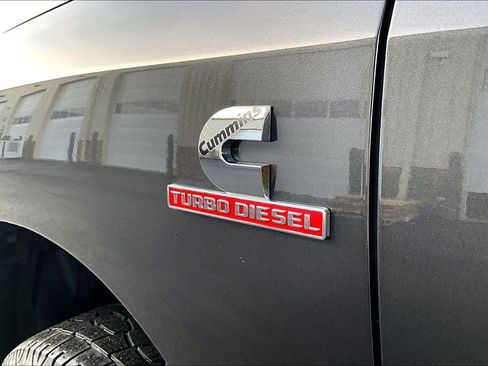 Used 2024 RAM 3500 Big Horn image 8