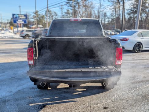 Used 2017 RAM 1500 Express w/ Black Ram 1500 Express Group image 34