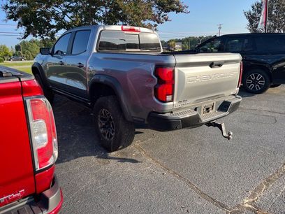 Used 2025 Chevrolet Colorado ZR2 w/ Technology Package