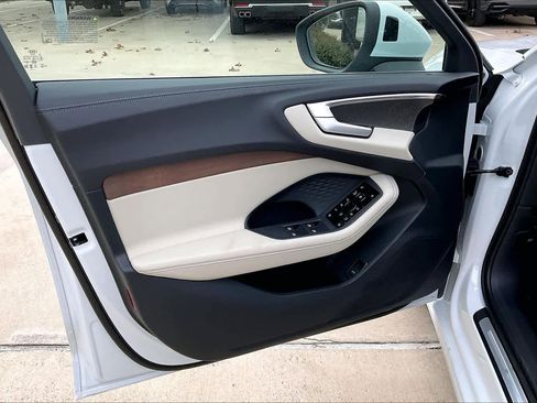 New 2025 Audi A5 2.0T Prestige image 10