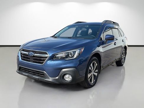 Used 2019 Subaru Outback 3.6R Limited w/ Popular Package #2 AWD/4WD image 7
