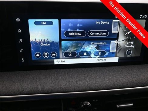 New 2025 Nissan Kicks SV image 14