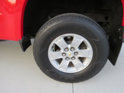 Certified 2020 Chevrolet Colorado W/T w/ WT Convenience Package image 12