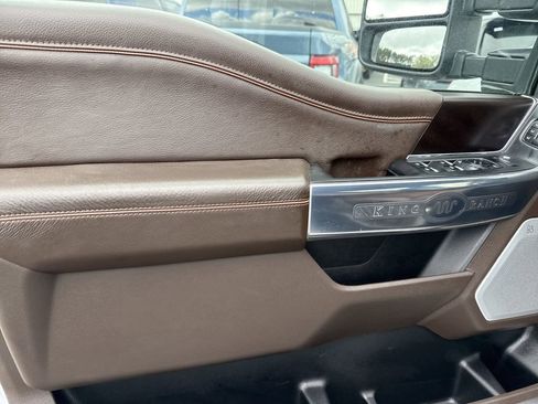 Used 2025 Ford F350 King Ranch w/ Chrome Package image 12