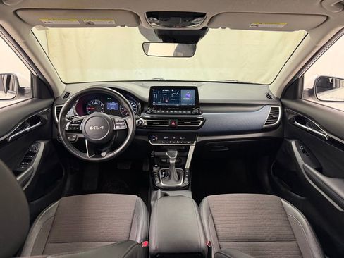 Used 2022 Kia Seltos S image 20