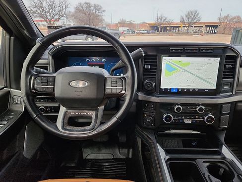 Used 2024 Ford F350 Platinum image 6