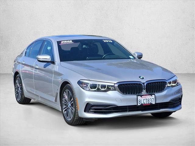 Used 2019 BMW 530e w/ Convenience Package RWD image 3