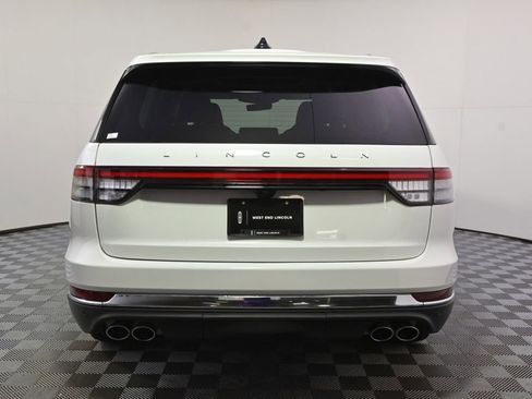 New 2026 Lincoln Aviator Reserve AWD/4WD image 5