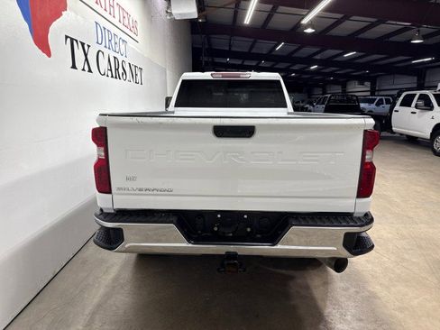 Used 2024 Chevrolet Silverado 2500 W/T w/ WT Convenience Package image 7