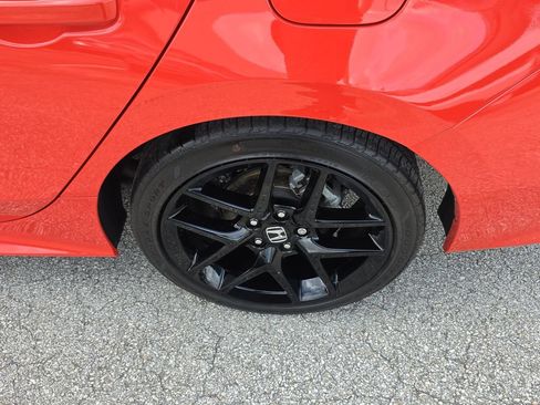 Used 2024 Honda Civic Sport image 10