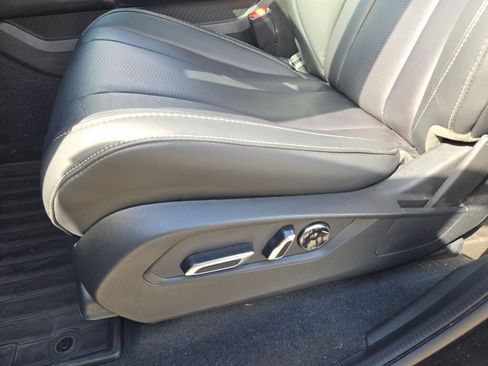 Used 2025 Acura MDX w/ Technology Package image 23