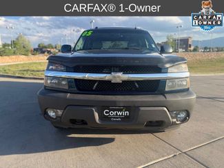 Used 2005 Chevrolet Avalanche Z71 w/ Sun And Sound Package AWD/4WD video 2