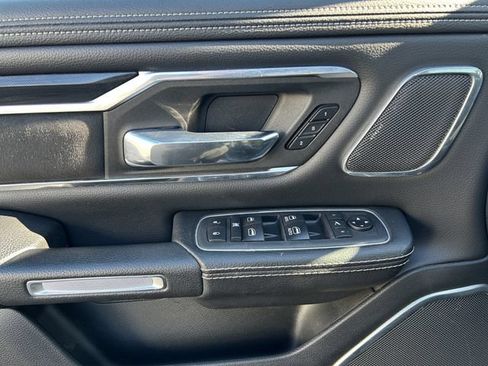 Used 2021 RAM 1500 Laramie AWD/4WD image 12