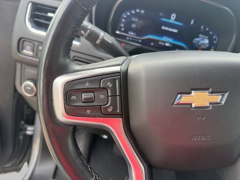 Used 2023 Chevrolet Suburban Premier RWD image 20
