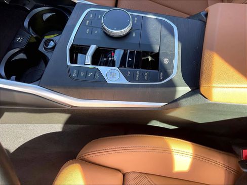 Used 2024 BMW 330i xDrive Sedan w/ Premium Package image 18