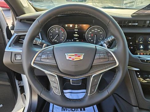 New 2026 Cadillac XT5 Sportv w/ LPO, Onyx Lite Package image 25
