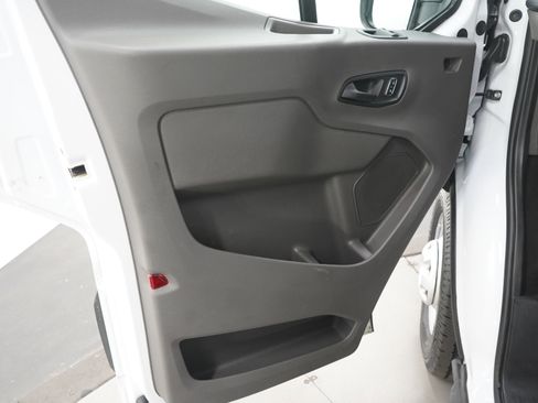 Used 2024 Ford Transit 350 XLT image 15